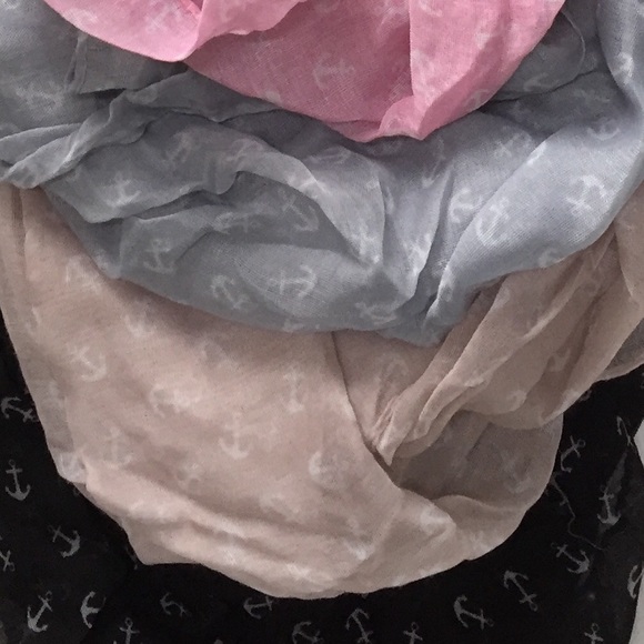 New Beige and White Anchor Infinity Scarf - Picture 5 of 6